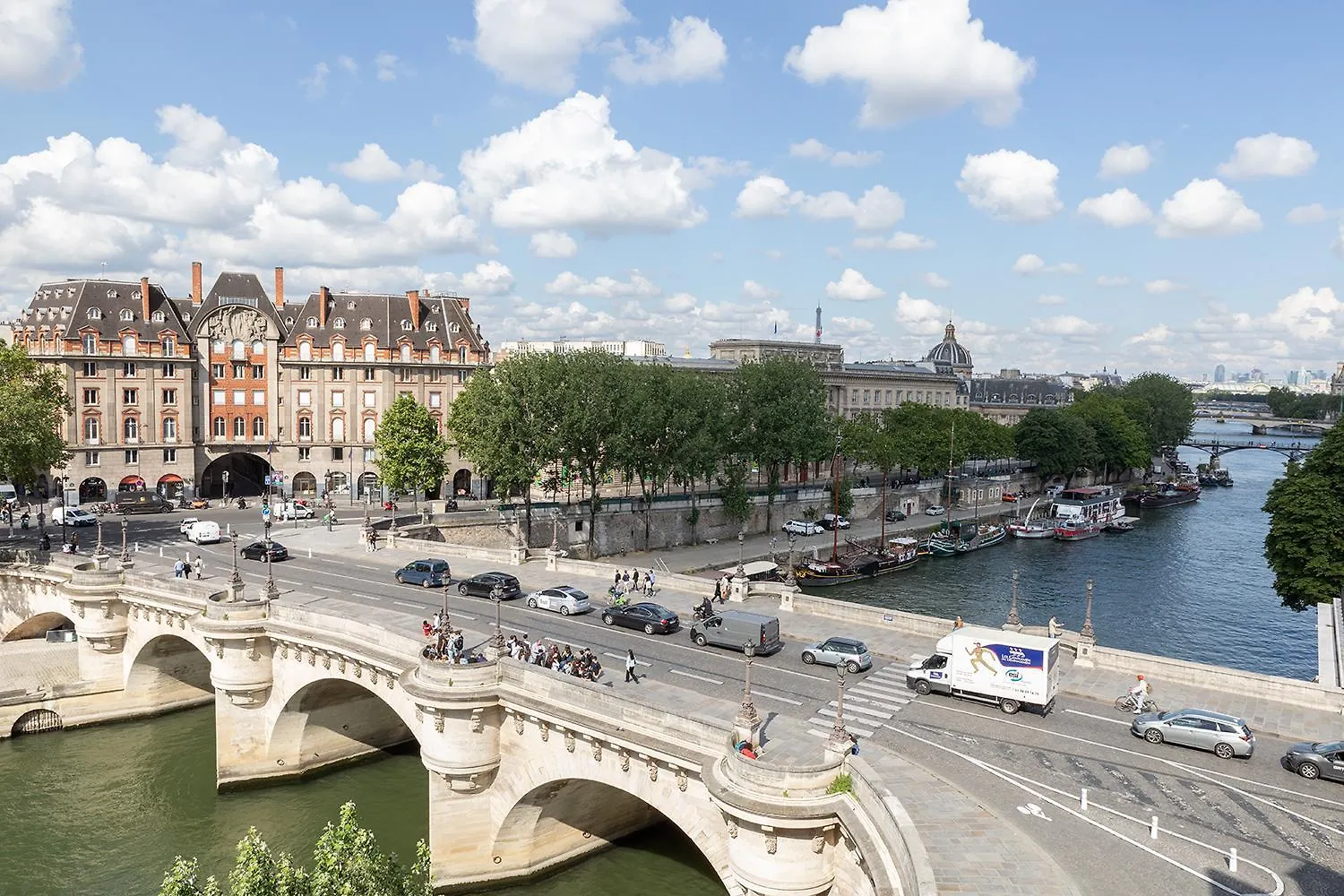 Pick A Flat'S Apartments In Saint Louis - Quai Des Orfevres Paris France