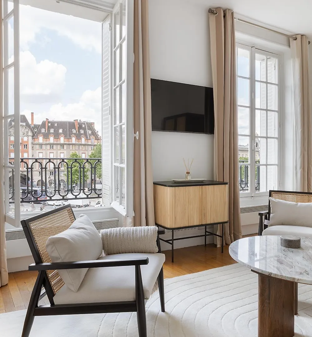 Pick A Flat'S Apartments In Saint Louis - Quai Des Orfevres Paris France
