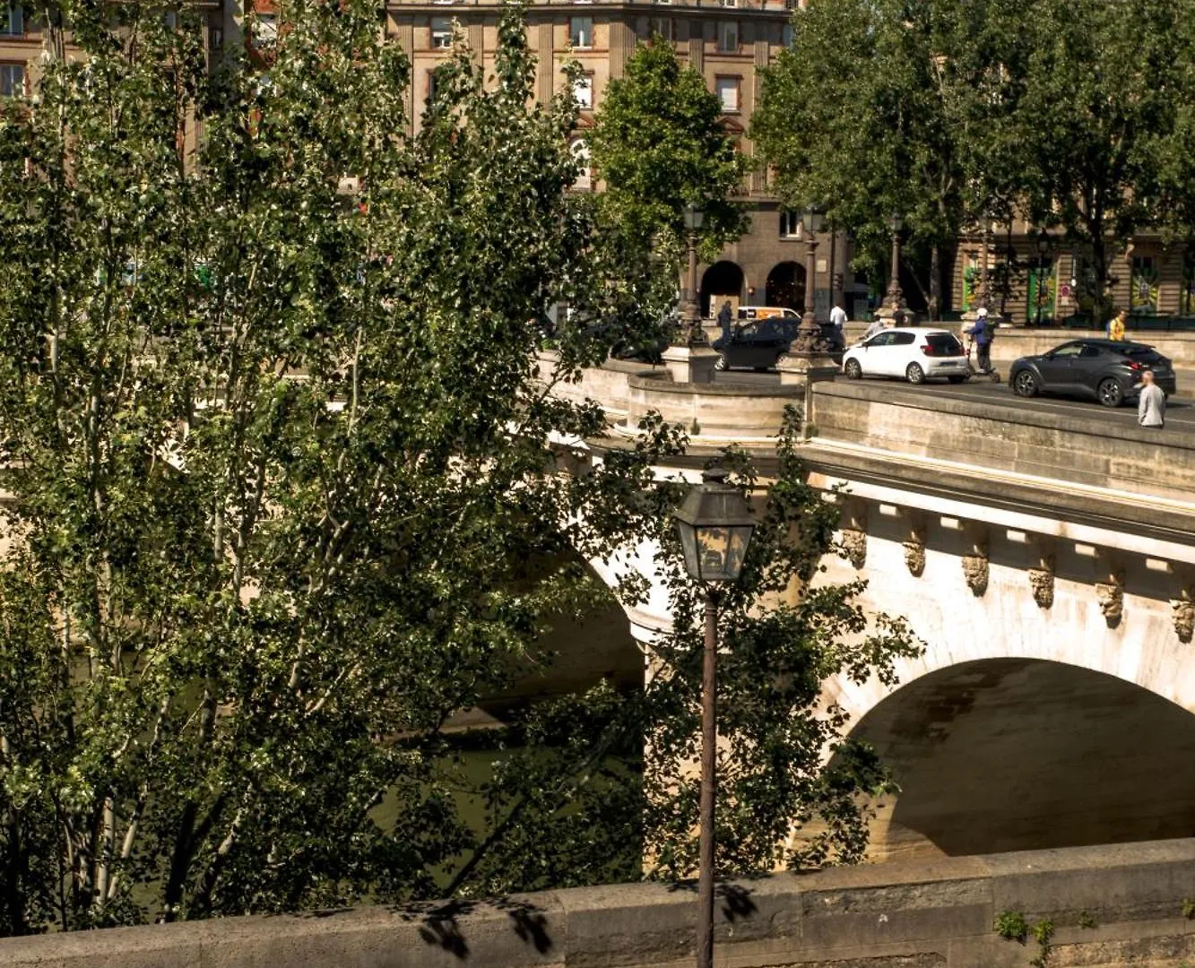 Pick A Flat'S Apartments In Saint Louis - Quai Des Orfevres Paris
