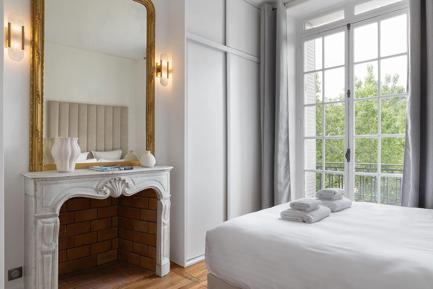 Pick A Flat'S Apartments In Saint Louis - Quai Des Orfevres Paris France